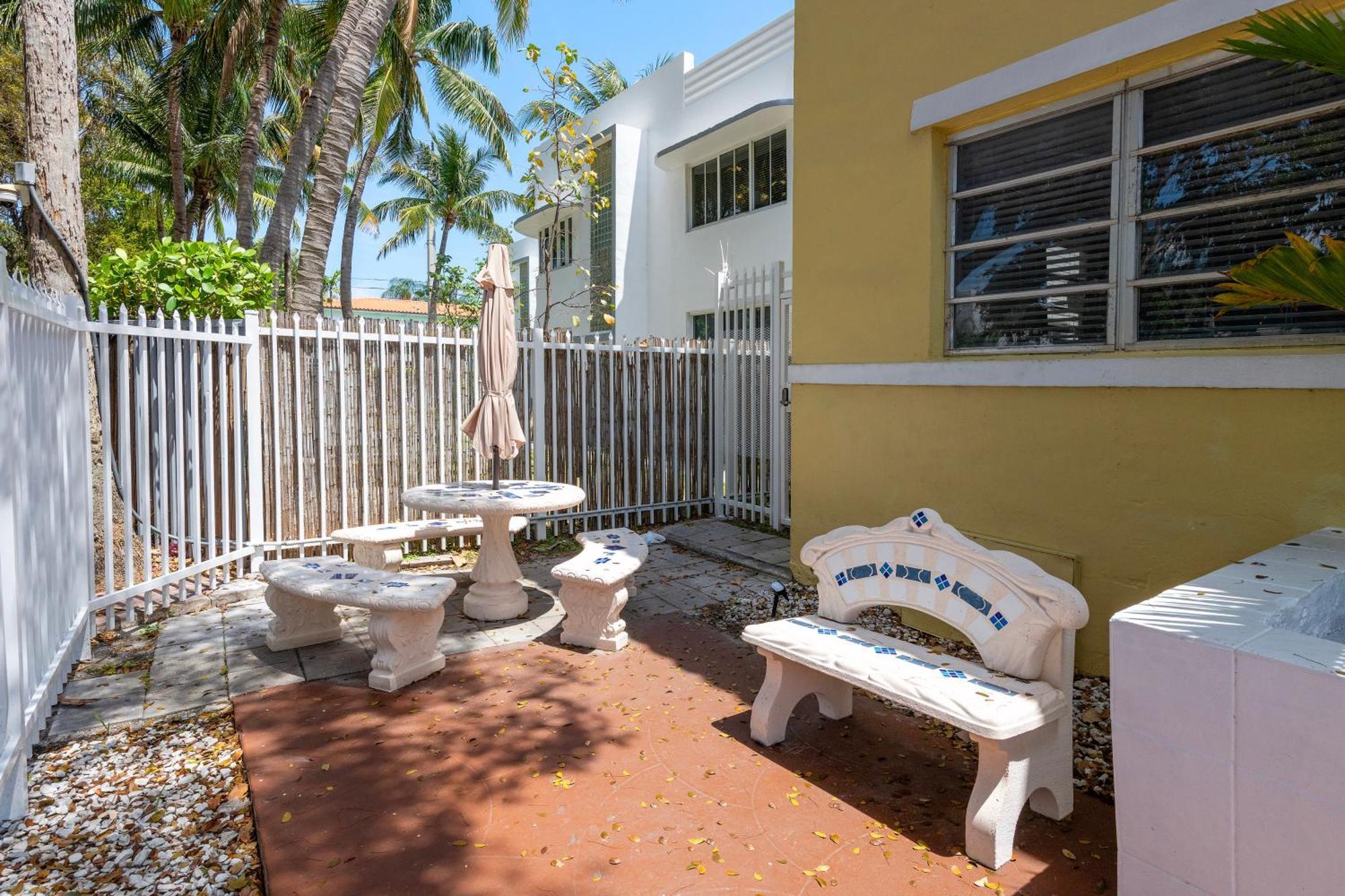 Sunnys Days 5Th St Leilighet Miami Beach Eksteriør bilde